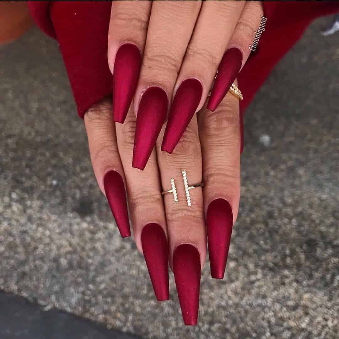 maroon coffin nails