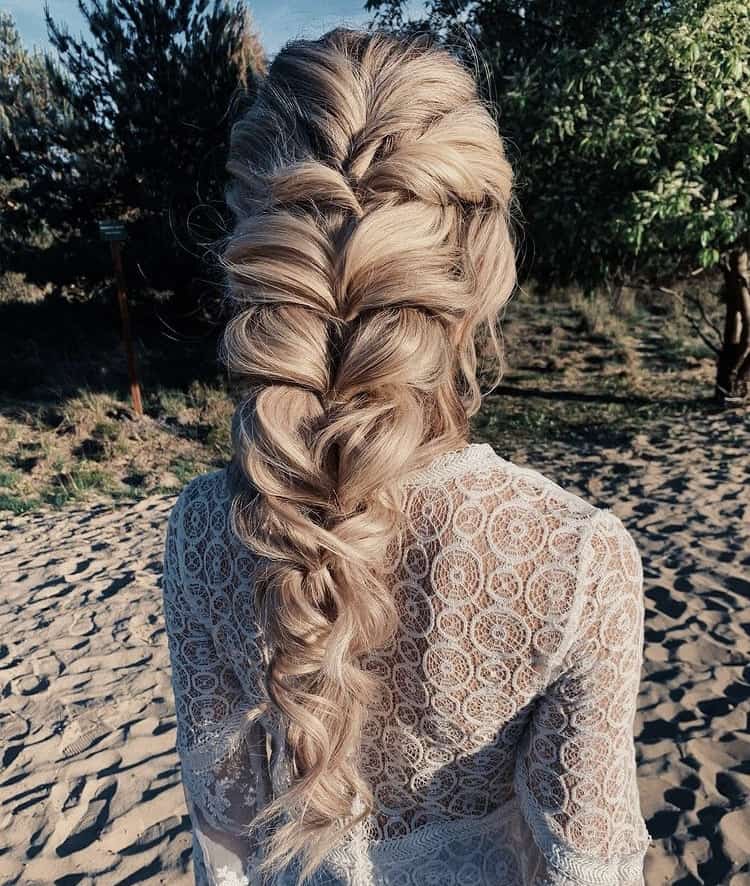 50 Bridal Wedding Hairstyles Perfect for Long Hair - Secretly Sensational