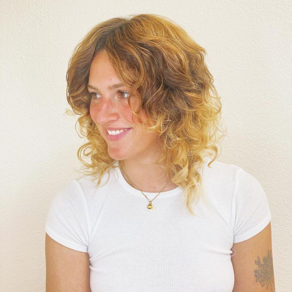 long bob with peachy curls