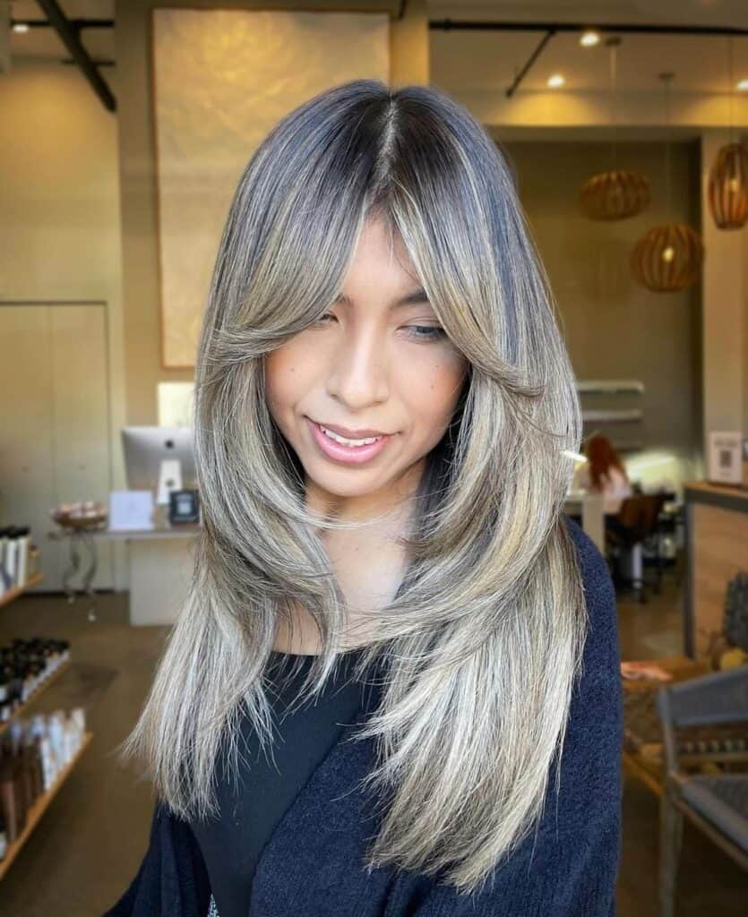 90s inspired curtain bangs 