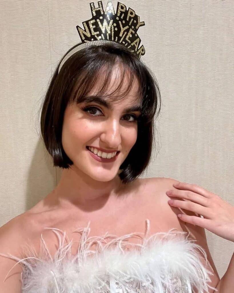 thin bangs on a bob cut