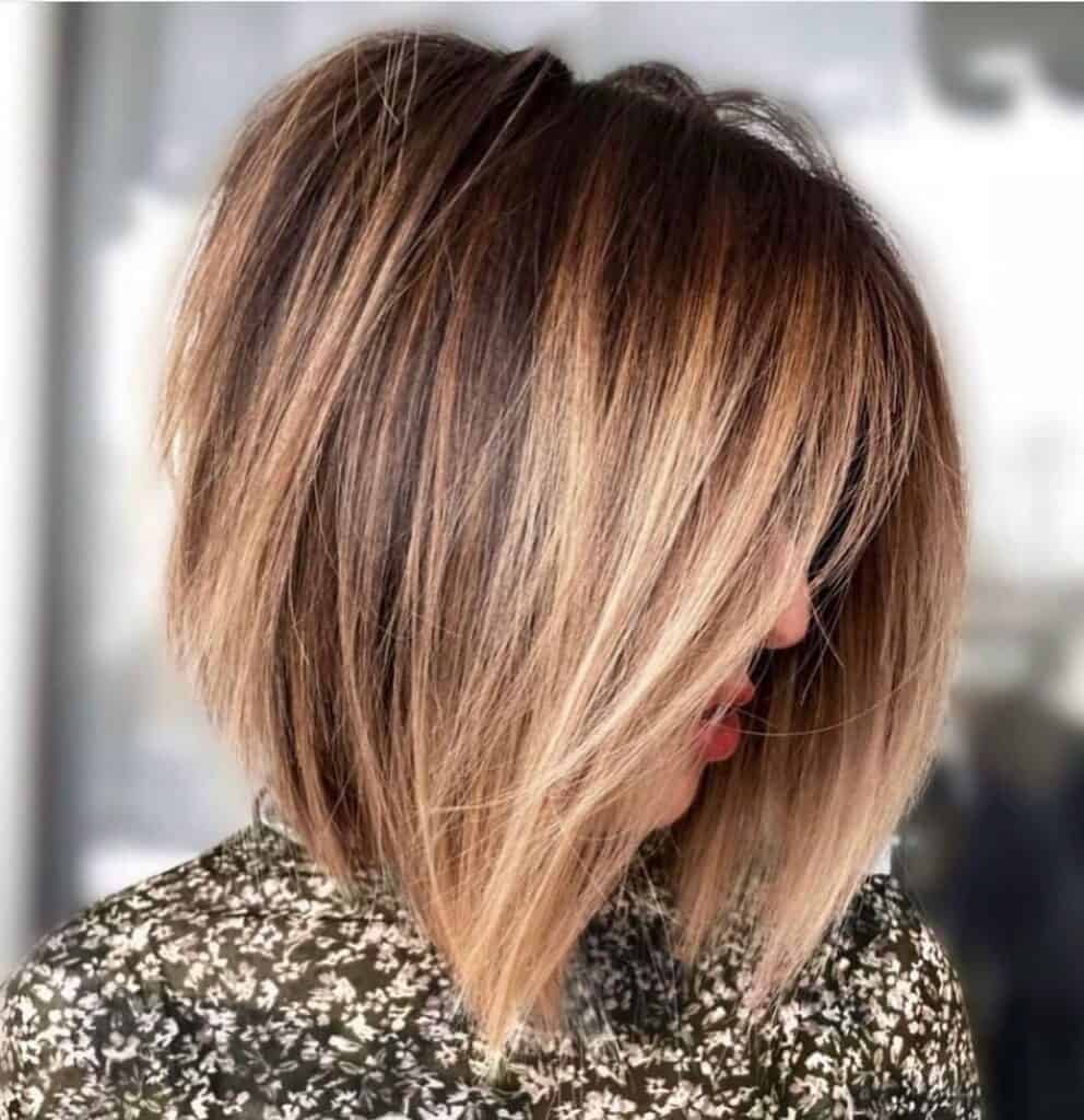 shaggy inverted bronde bob 