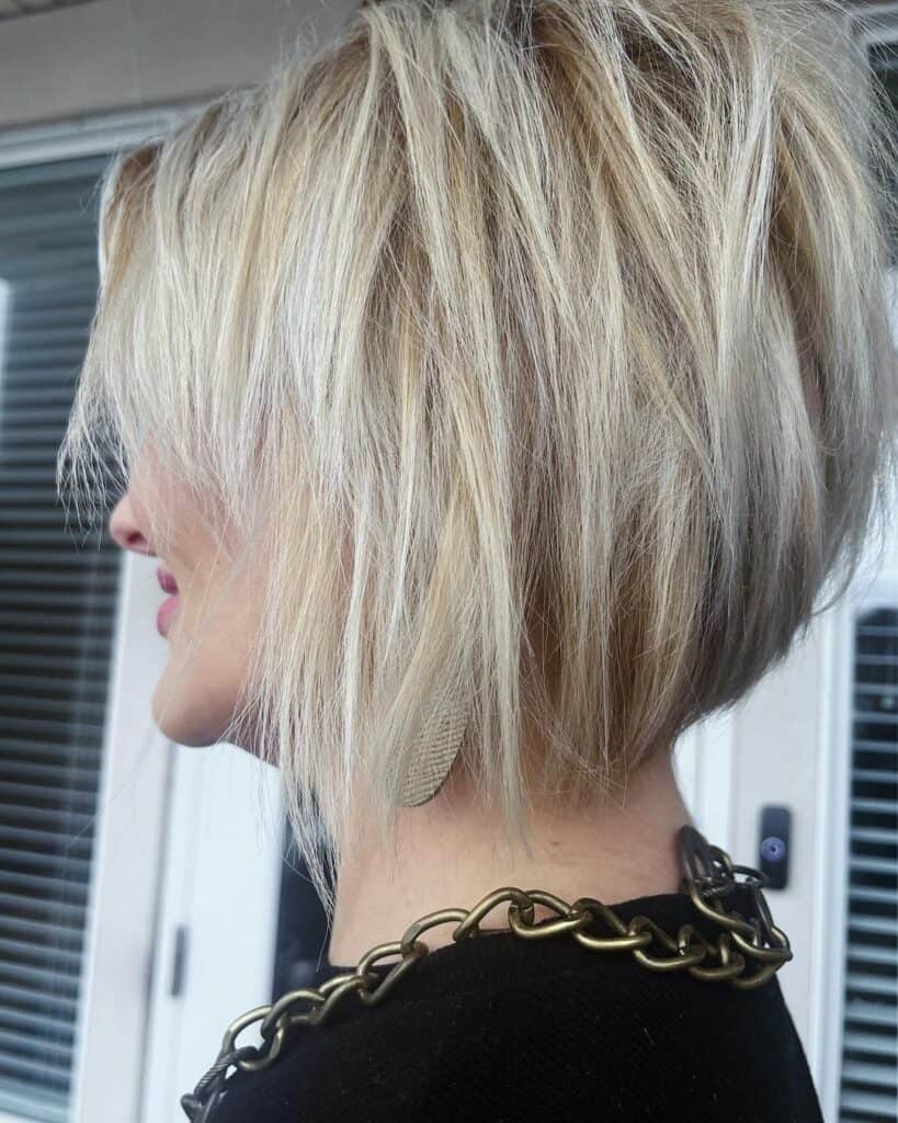 bouncy bob for straight hair