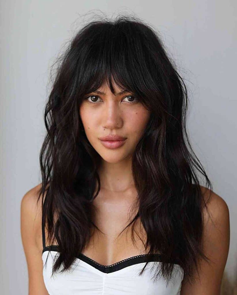choppy hairstyle with bangs 
