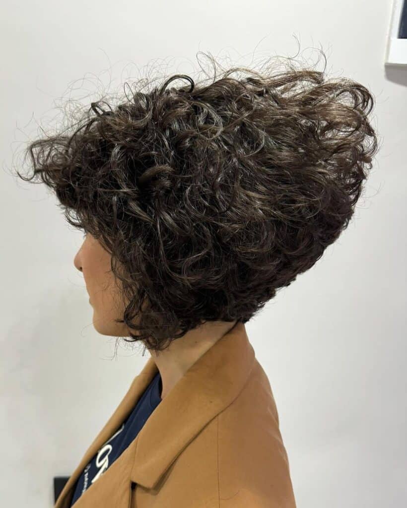 bulky curly inverted bob