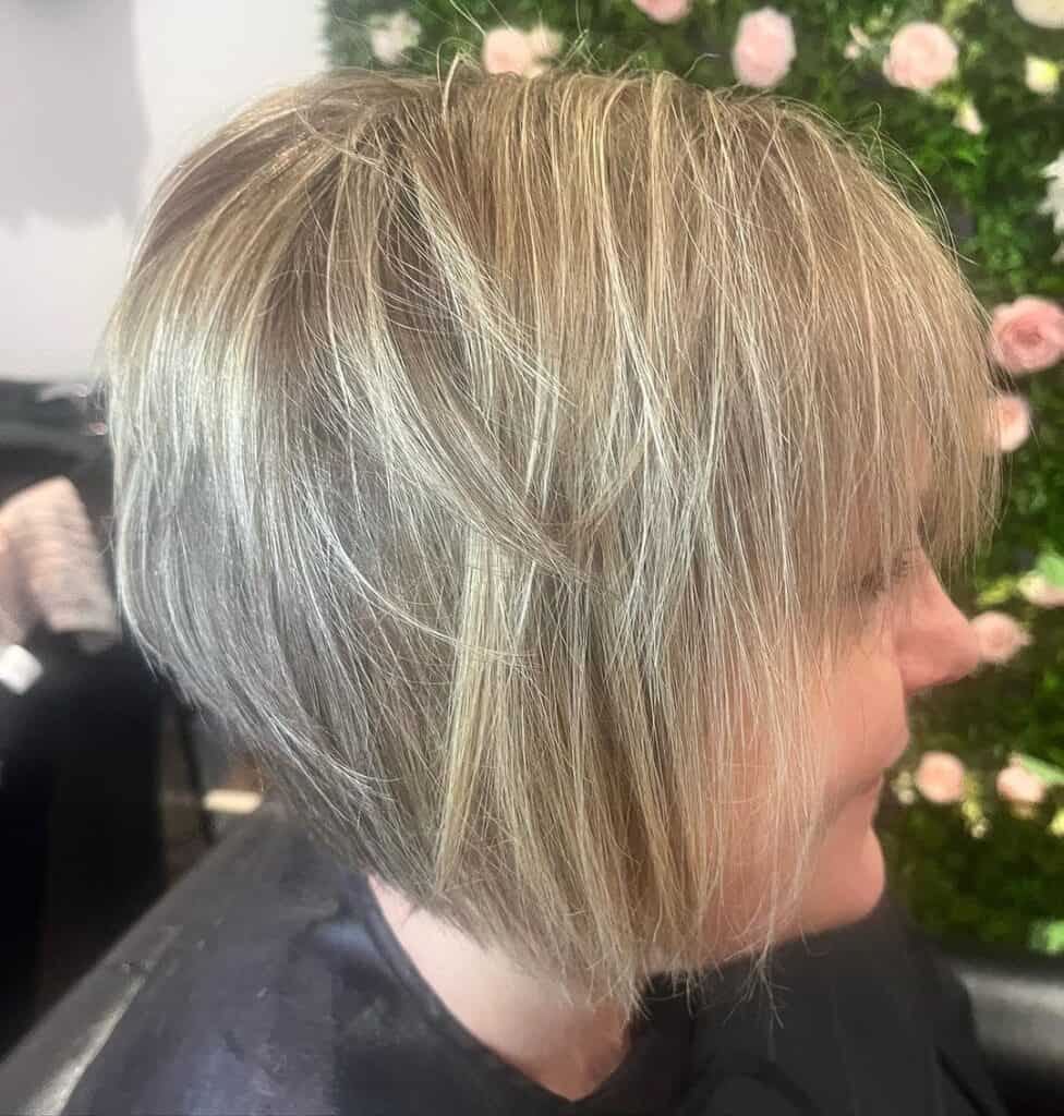stacked bob for thin hair