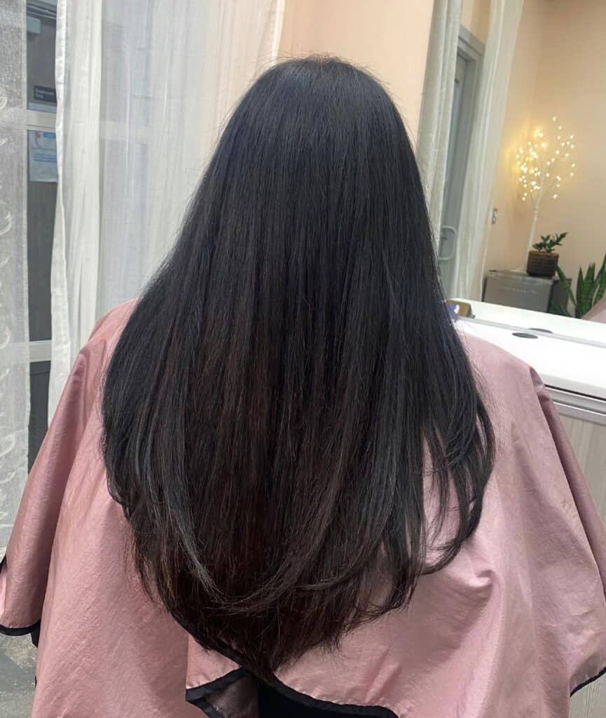 V-Shaped cut With Flippy Ends on long thin hair